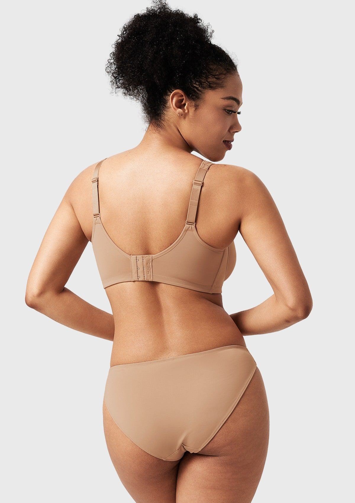 The Rizon Smoothing Unlined Minimizer Bra